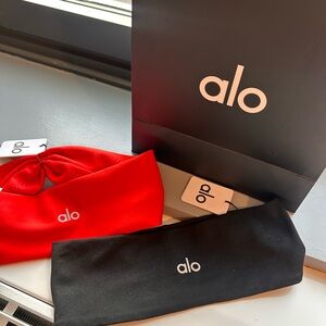 Alo Yoga Headband Set – Black & Bright Red – One Size – New with Tags